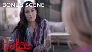 Brie Bella Defends Nikkis Close Bond With Birdie  Total Bellas Bonus Scene  E [upl. by Bruyn]