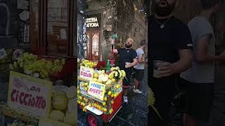 Limonata a Cosce Aperte a Napoli Che cosè [upl. by Lednek]