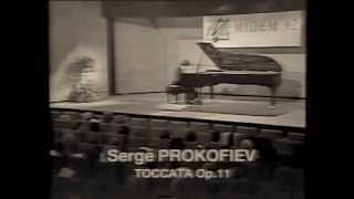 Pavel Nersessian plays Prokofiev  Toccata Op 11 Cannes 1992 [upl. by Kurland392]