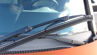 Frameless vs Traditional Wiper Blades [upl. by Atsahc]