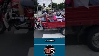 DI PUJI NETIZEN‼️ ROMBONGAN SISWI NAIK MOTOR TOSA KE SEKOLAH funny [upl. by Eada]