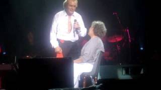 ENGELBERT ASKS A LADY ON STAGE [upl. by Anidal438]