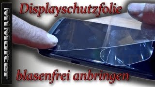 Schutzfolie auf das SmartphoneDisplay auftragen  Displayschutzfolie blasenfrei anbringen [upl. by Raymund]