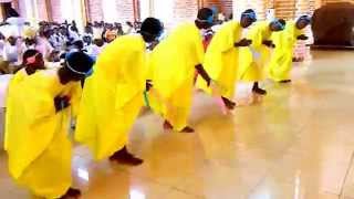 KyrieGloria Messe en Kirundi [upl. by Htebazile]