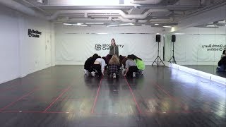 이달의 소녀 LOONA quot색깔Colorsquot Dance Practice Video [upl. by Flodnar]