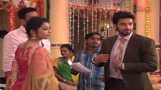 Veera Offscreen Baldev and Veera having fun offscreen [upl. by Naujek]