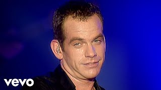 Garou  La dame de Haute Savoie Live à Bercy [upl. by Sarina]