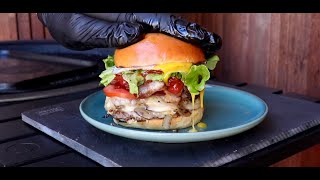 Aussie Smashed Burger [upl. by Fishbein]