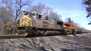 NS 101 Overflow Manifest KCS Lash Up Lead SD70ACe in Run 8 by the MP 371 4 2 18 18 [upl. by Cordeelia]