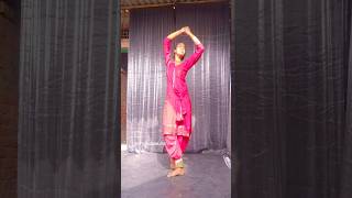 naina tere kajrare hai dancecover dance [upl. by Nilerual]