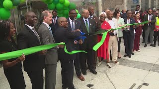 CTA opens new Green Line station at DamenLake [upl. by Orsola592]