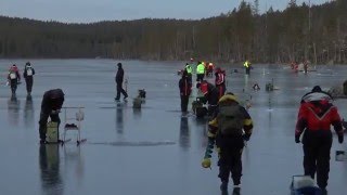 Fiskepremiär i Stora svartsjön med Jakt amp fiske i Hälsingland år 2015 [upl. by Atibat]