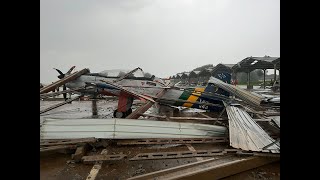 Temporal derruba hangar da AFA em PirassunungaSP e destrói os Tucanos T 27 [upl. by Ytisahc]