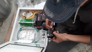 Splicing fiber Optic FDT 48 core [upl. by Kaete]