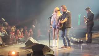 Blake Shelton and Gwen Stefani Cajundome Lafayette Louisiana 2292024 [upl. by Eibreh221]