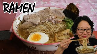 RAMEN  Soupe de nouilles japonaise à la sauce de soja  Le SHOYU RAMEN des rues du Japon [upl. by Anaigroeg]