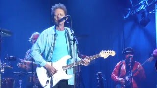 Blondie Chaplin feat Brian Wilson amp Al Jardine  Sail On Sailor Live at Bluesfest Byron Bay 2016 [upl. by Etnomaj]