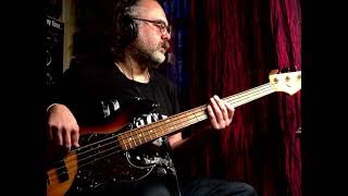 PupoVolano bass cover on fender 32quotjb [upl. by Allsun]