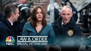 Law amp Order SVU  Bensons Harrowing Hostage Conclusion Episode Highlight [upl. by Filiano]