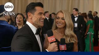 Kelly Ripa and Mark Consuelos walk the red carpet at the Oscars [upl. by Lerret741]