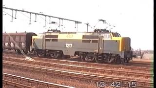 Treinen op station Nijmegen op 30031993 [upl. by Ioves]