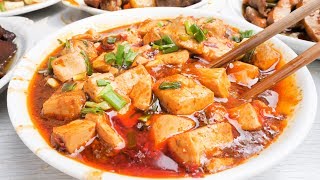 One of the BEST Chinese Street Food Joints in Chengdu China  BEST Chinese Cooking and Mapo Tofu [upl. by Kaltman]