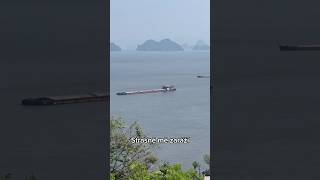 Ta loď se potápí nebo co sní je theulmik travel vlog vietnam shorts ship halongbay sinking [upl. by Repip]