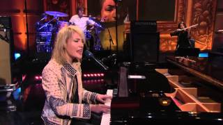 Metric Eclipse All Yours Live  Jay Leno 21 07 2010 [upl. by Burta]