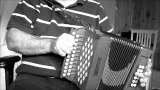 Adieu Les Filles de Mon Pays played by Clive Williams on Melodeon [upl. by Mcgraw392]