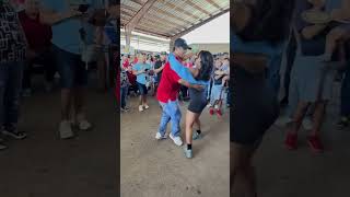 Bailecito en la pulga más viral de Texas en TX youtubeshortsvideo baile dancemusic lapulga [upl. by Onfroi]