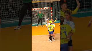 what happened comments kro Handball foul youtubeshorts shorts handball respect [upl. by Gerianna995]