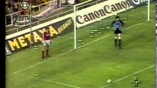 Brasil 2 x 1 USSR  Jogo Completo  Copa do Mundo 1982  Jogos Históricos 30 [upl. by Venditti]