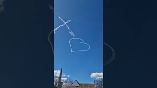 Amazing Plane Skywriting Heartwarming Message in the Sky Cross  Heart ✝️❤️ [upl. by Karna]