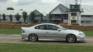 Awesome V8 engine noise on track Vauxhall Holden Monaro Acceleration and Deceleration [upl. by Cadmar]