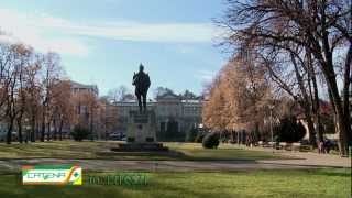 Farmaciile Catena in Pitesti [upl. by Suaeddaht421]