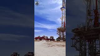 Rig Move Kuwait Does anyone know which rig this is onshore [upl. by Coffey]