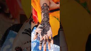 Meri mehendi ki design kaisi lgti hi aap sabhi ko shorts trending video [upl. by Greenfield612]