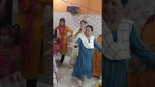 Mandir mein pyari bua ji ka dance 🙏😃😃😃😃shortsongs video youtube Jyoti officialviraltrending [upl. by Vasta]