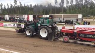 Valtra 8950 Kouvola Power Pulling 20178500kg [upl. by Esyli805]