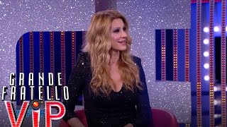 Grande Fratello VIP  Il commento di Sonia Bruganelli e Adriana Volpe su Delia Duran e Alex Belli [upl. by Eeralav726]