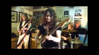 The Amelia Carter Band rock Delanys Bar [upl. by Holmann]