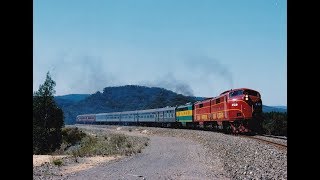 Streamliners to Mudgee  GM22 GM27 amp 4201  October 2000 [upl. by Rebmit428]