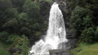 Steinsdalsfossen Wasserfall Norheimsund Norwegen [upl. by Shutz]