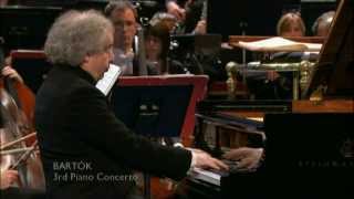 András Schiff  Bartók  Piano Concerto No 3 in E major Sz 119 [upl. by Artimed653]