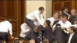 Ukraine nouvelles bagarres au parlement [upl. by Tara950]