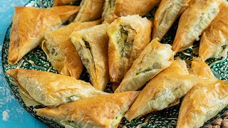 Spanakopitakia Greek Spinach Pie Triangles The best appetizer [upl. by Durnan289]