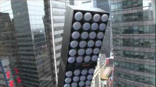 The numeral quot1quot arrives and is installed in Times Square [upl. by Nemra917]