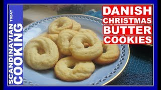 How To Make Danish Vanilla Wreath Cookies Vaniljekranse Recipe [upl. by Leizar]