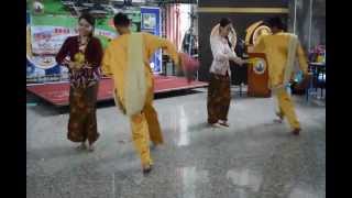 Joget Mak Lodeh [upl. by Orose]