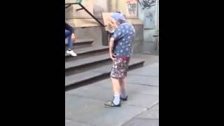 Grandmother of 97 years old dancing in the street une veille grandmère de 97 ans danse dans la rue [upl. by Netsrejk]